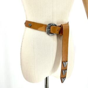 Vintage 90s Tan Genuine Leather Pewter Arrowhead Studded Western Belt